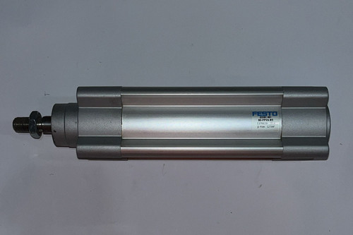 2730025747.jpg