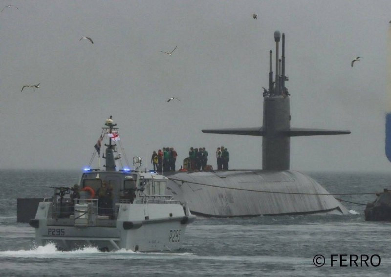 تقرير: الغواصة النووية يو إس إس ألاسكا (SSBN-732) غادرت جبل طارق واتجهت شرقًا، إلى أعماق البحر الأبيض المتوسط....