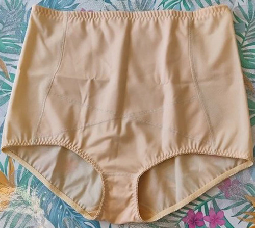 panty girdle UK 24.jpg