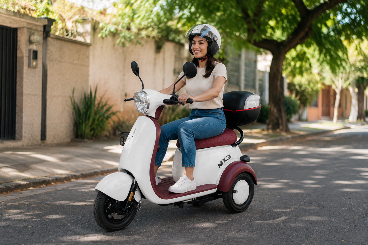 Side profile of the V-Cruiser, designed for long-distance comfort.