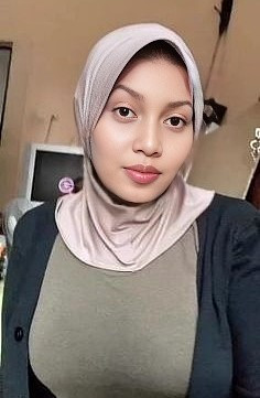 hasliza.jpg