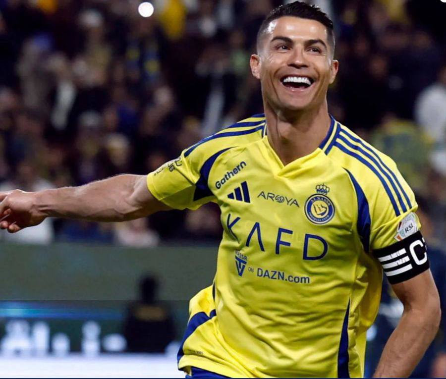 الهلال يؤجل حسم النصر للقب دوري روشن السعودي إلى الجولة الأخيرة بعد تسجيله هدف التعادل في الدقيقة الأخيرة من المباراة....
