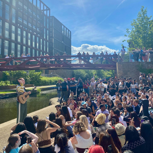 lauv kings cross.jpg