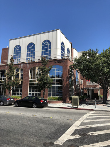 palantir hq.jpg