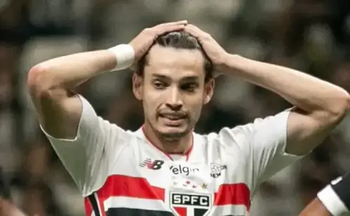 Bobadilla é denunciado pelo STJD após possível gesto antidesportivo