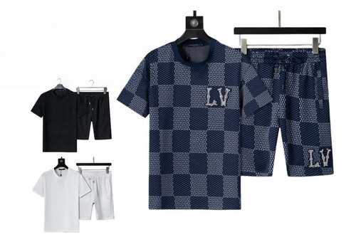 445Louis Vuitton.jpg
