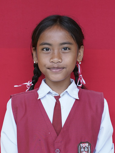 20. Ni Kadek Devi Apriliani.jpg