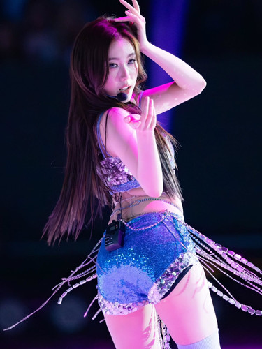 105d3ad487629bd30aaa2be38395c201.jpg