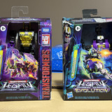 LEGACY KICKBACK AND BOMBSHELL MISB $120