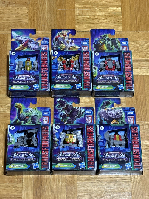 LEGACY CORE DINOBOTS SET MIB (OPEN DISPLAYED) $160.jpg