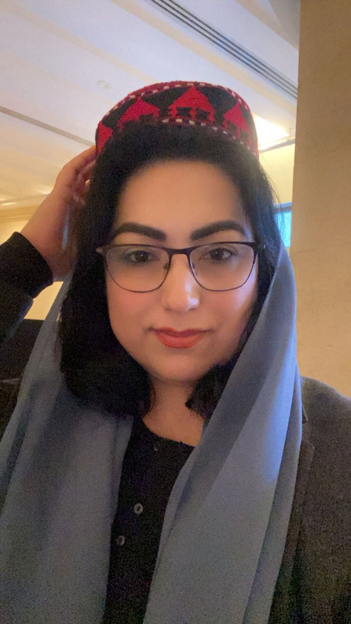 HFZC0lfboAAi Cc?format=jpg.jpg