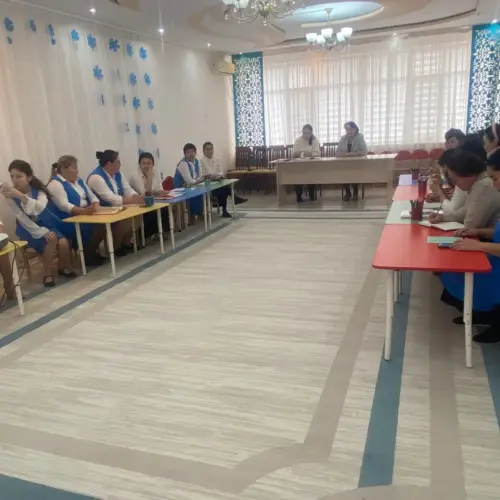 №3 Педагогикалық кеңесТақырыбы Бөбекжай мен әлеуметтік серіктестер (ата ана, мектеп) арасынд (4).webp