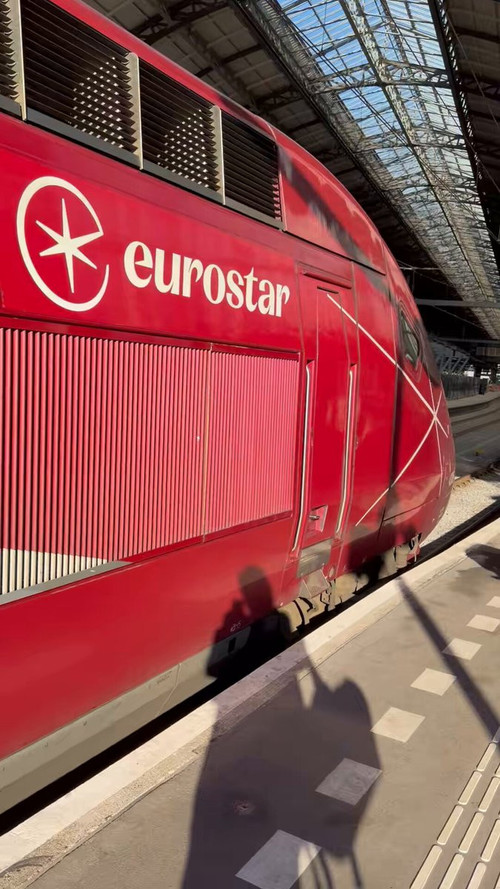 k6sR oNUFXuYb3v6.jpg