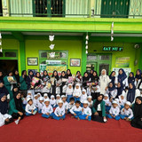 Biru dan Emas Meriah Bazar Takjil Ramadhan Banner Landscape (1).jpg