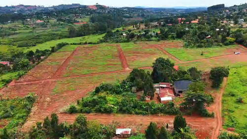 ZHb0hxkGLUHC Qan.jpg