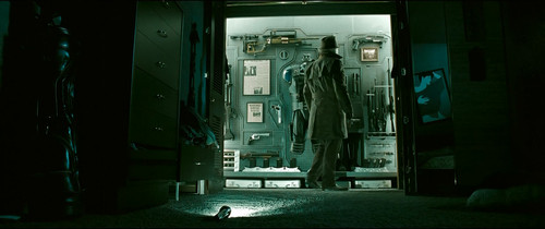 Watchmen.2009.Directors.Cut.2160p.Upscaled.BluRay.CZ EN.DTS HD.MA.5.1.HDR.x265 E.mkv 20260330 205415.jpg
