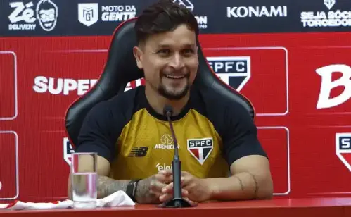 Artur é regularizado e vira aposta de Roger Machado para duelo contra o Inter