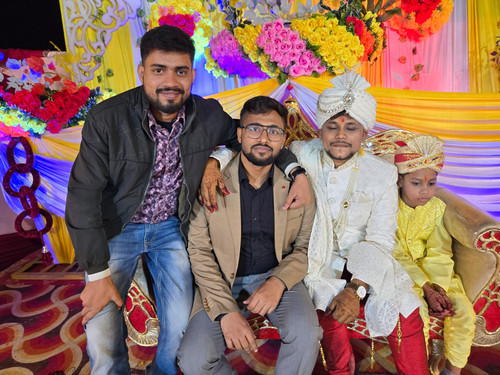 saket pandey.jpg