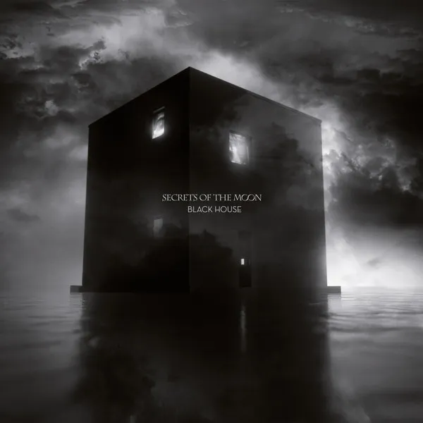 Cover Black House