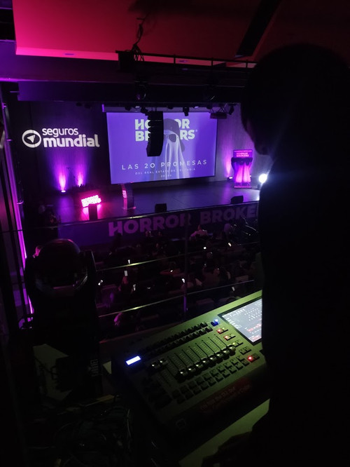 Consola de luces 1.jpg