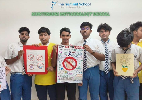 Montessori Methodology School  Admission Open 202627 at The Summit School Choosing the right early e.jpg