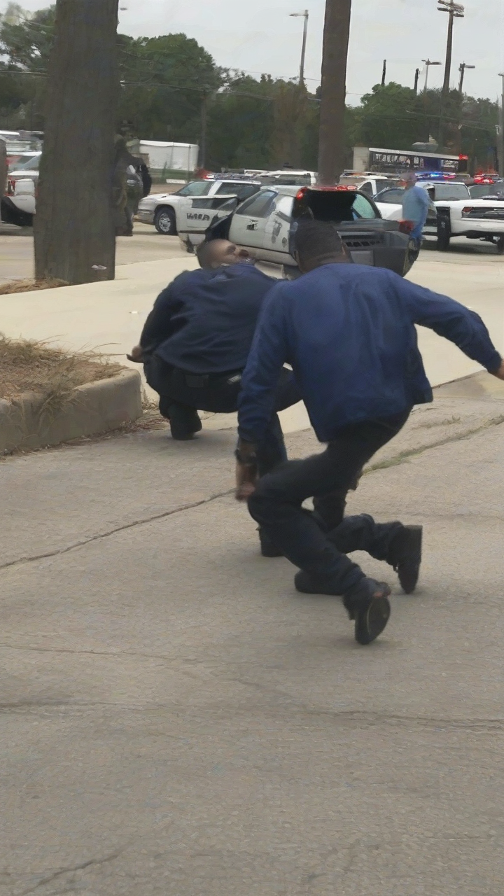 ‘Gas-and-dash’ suspect surrenders to authorities