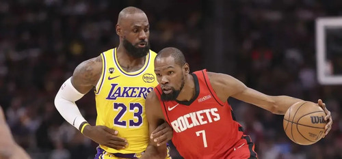 https media.lakersbrasil.com main 2026 04 Kendrick Perkins hits Kevin Durant with LeBron James warni.jpg