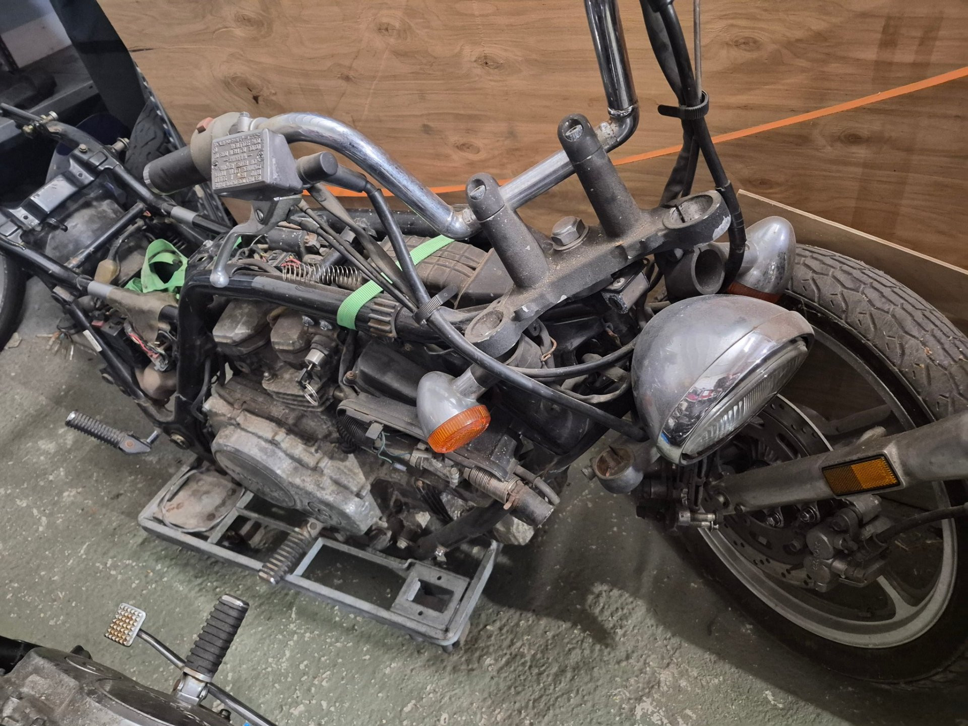 3 honda supermagna's
