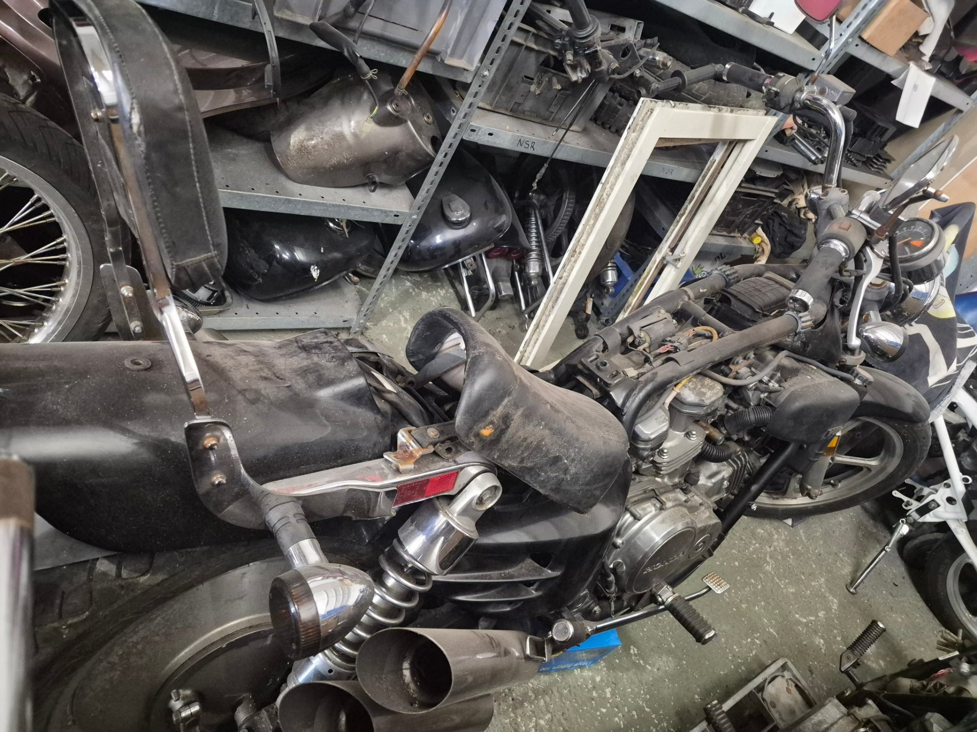 3 honda supermagna's - Image 3