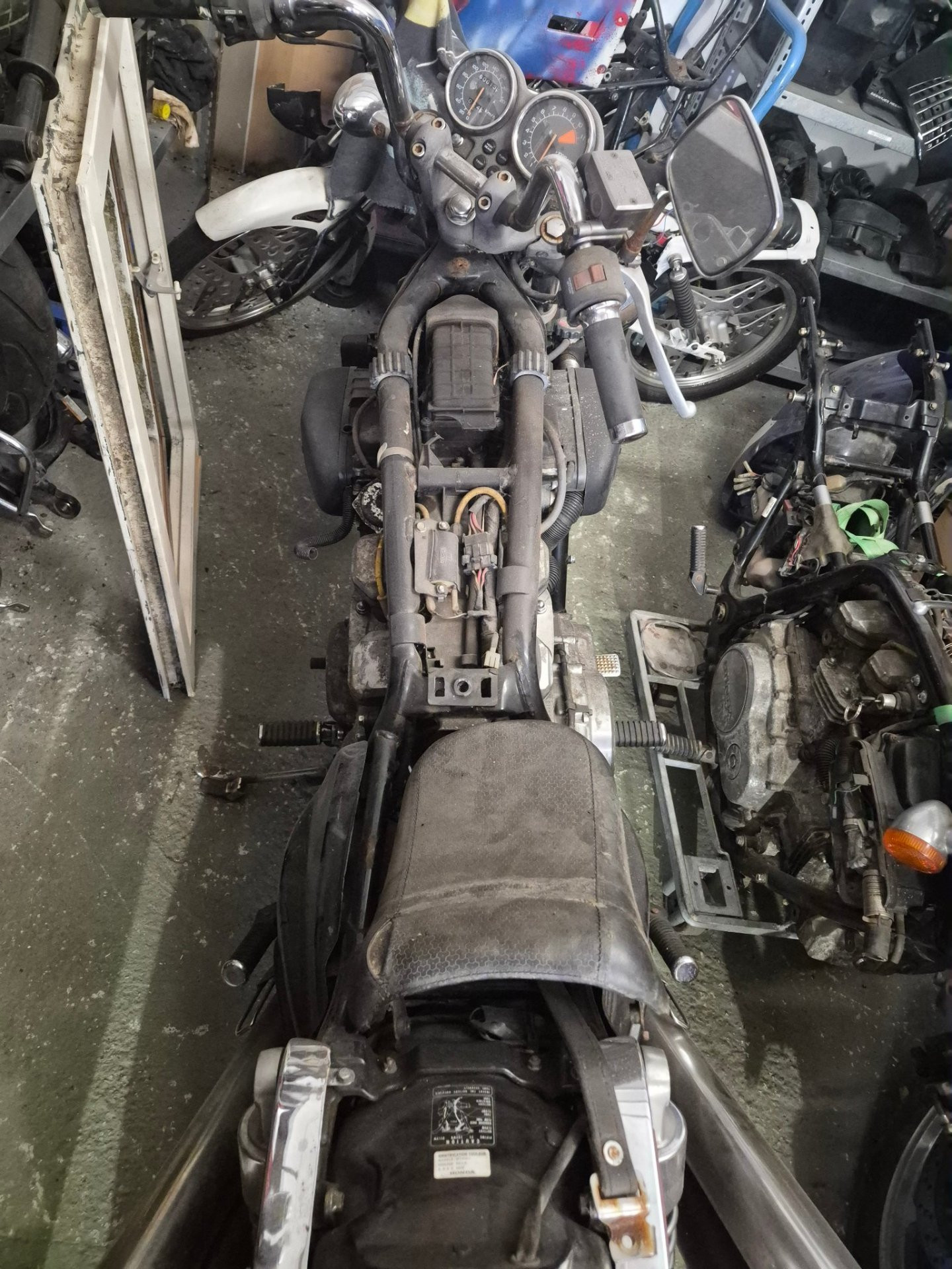 3 honda supermagna's - Image 5