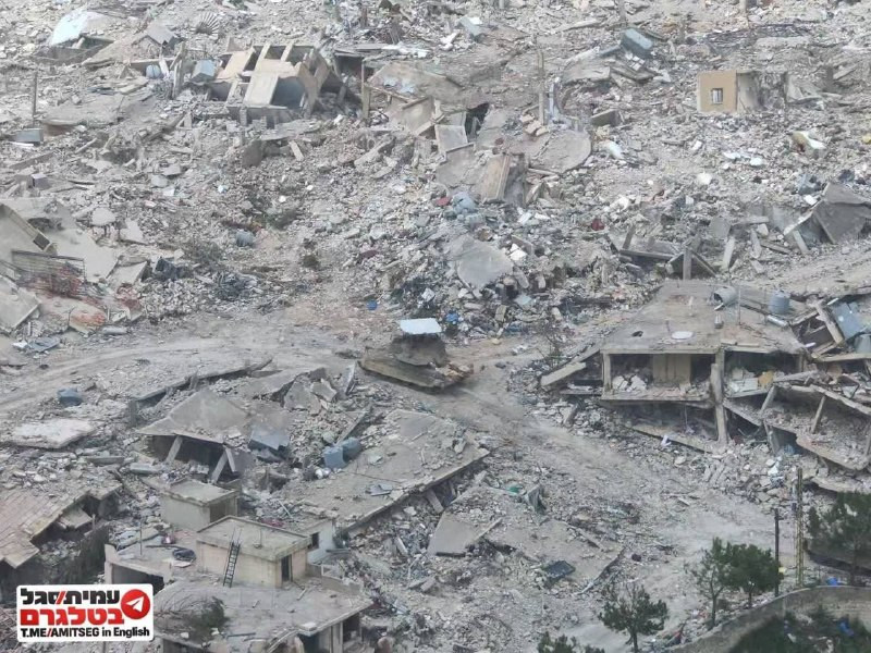 دمار هائل وكبير في مدينة بنت جبيل جنوب لبنان نتيجة عمليات التدمير والتفجير التي ينفذها الاحتلال....