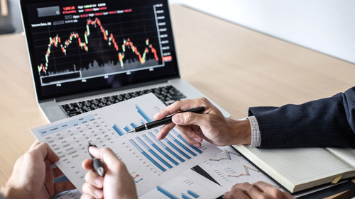 Global Investors Club Grow Your Wealth with Straddleco.jpg