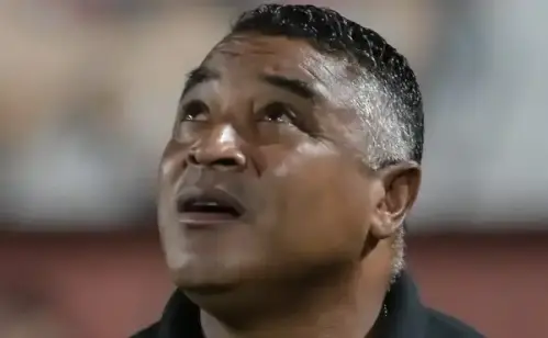 Roger Machado é criticado pela torcida do São Paulo após derrota dura