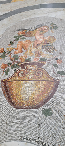 floormuralatToledo 26March2026.jpg
