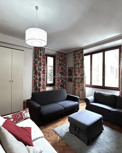 05 interior.2