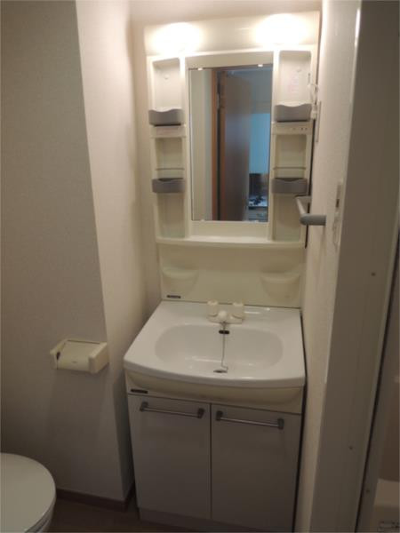 1420d99c79b4.jpg