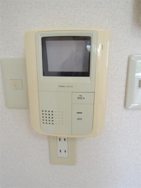 64615d5cb966.jpg