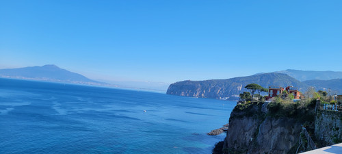 SorrentoviewofSmalfiCoast 6April2026.jpg