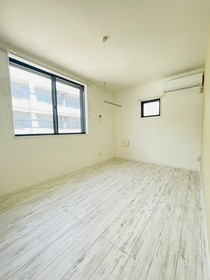 e5eca1389303.jpg