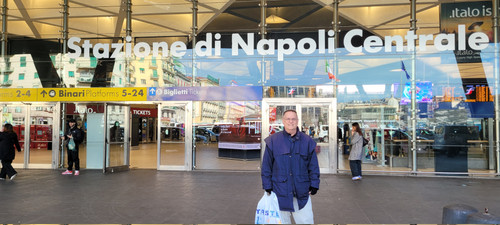 PAWatCebntralstationNapoli 26March2026.jpg