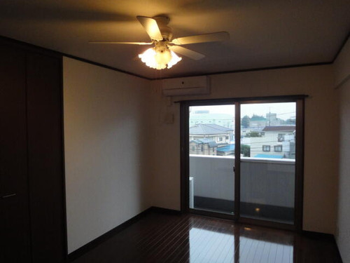 4ffe2ac56595.jpg