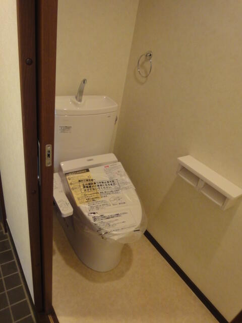 a500733894f1.jpg