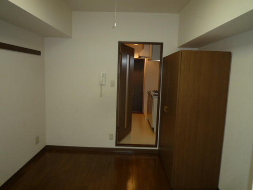 565b0f4f0758.jpg