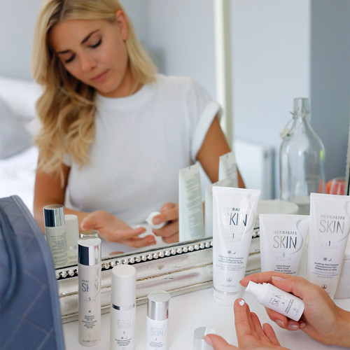li woman mirror skin products.jpg