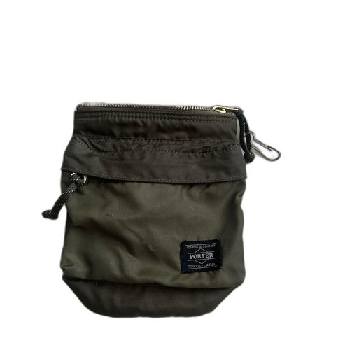 m69642949724 1 bg removed.jpg