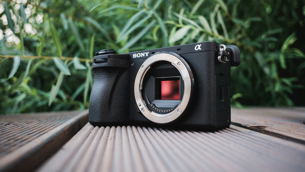 Sony A7V still among hotseller at BHphoto site:fstoppers.com