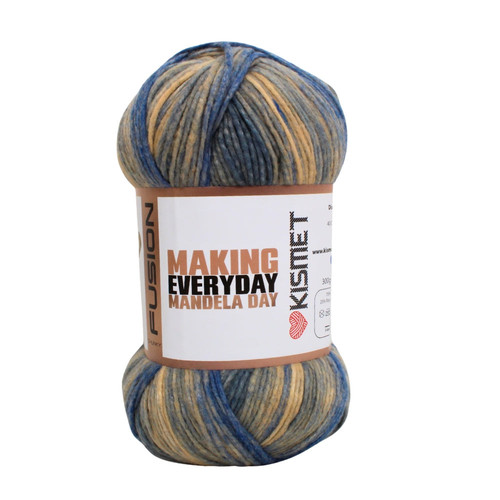 67 blankets fusion chunky 300g glacier a 1002032F72001 1.jpg