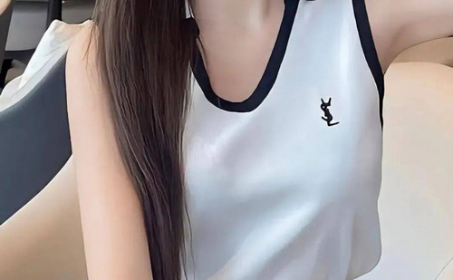 697.jpg