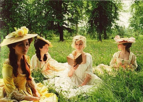 525 01 绝代艳后.jpg