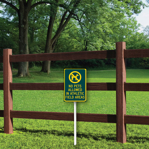 no pets allowed in athletic field areas 1.jpg
